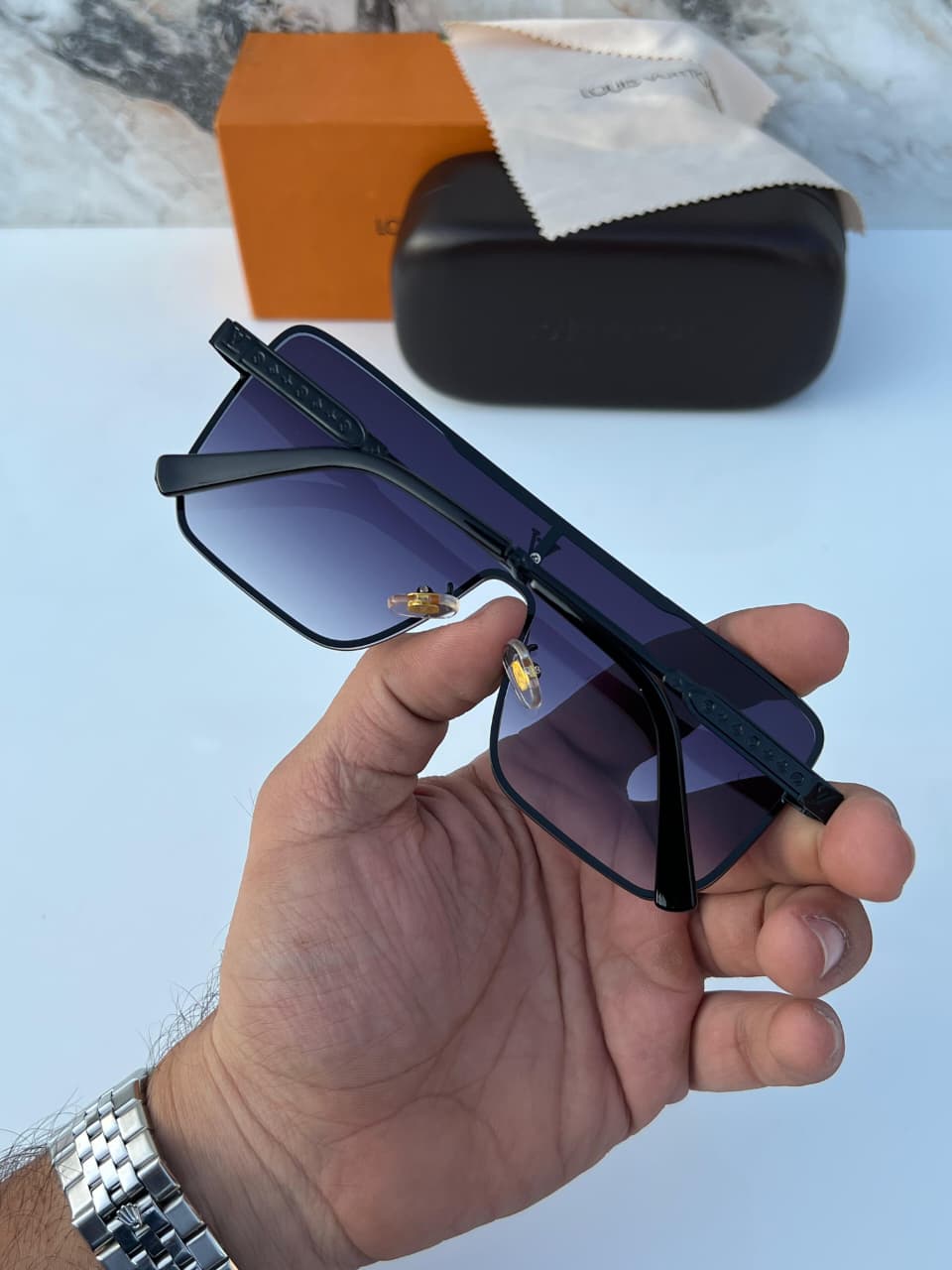 Lou_is vuitto_n 0500